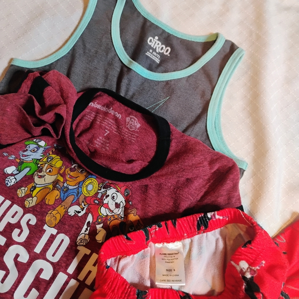 11 Pc Assorted Kids Clothing Bundle - Picture 5 of 6